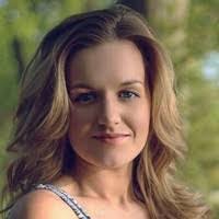 Emily Moretti's Instagram, Twitter & Facebook