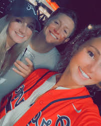 Katie Dortch (@thekatiedortch) • Instagram photos and videos