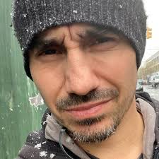 Joe Buck opens the Dolphins-Steelers Monday Night Football broadcast with a  6-7 joke. NFL #MNF