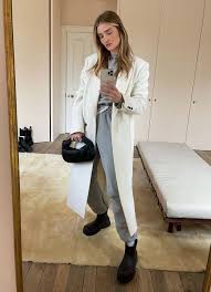 The new modern essentials collection will feature a range of vegan cosmetics and skincare products such as an eyeshadow palette, toner and blush. Rosie Huntington Whiteley S How To Guide For High Fashion Lockdown Style Vogue Australia