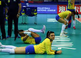 Ela faz parte da equipe que conquistou uma vaga na competição. Rosamaria 9
