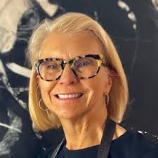 Rethinking Mailing Lists for Artists