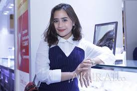 Join facebook to connect with prilly latuconsina and others you may know. Prilly Latuconsina Jijik Dengan Cowok Mesum Di Medsos Lo Pikir Keren