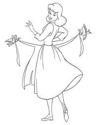 Coloriage Oiseaux Qui Aident Cendrillon A Mettre Son Tablier Coloriages A Imprimer Gratuits