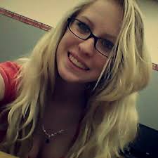 Ashlee Gray's Instagram, Twitter & Facebook