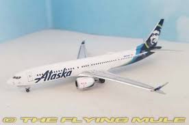 Alaska airlines is acquiring 13 additional boeing 737 max 9 aircraft in a deal that will also see the sale of 10 airbus a320 jets. Aeroclassics 1 400 737 Max 9 Alaska Airlines N913ak Ebay