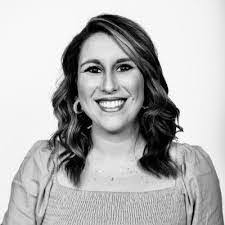 Heather Schwartzmann's Instagram, Twitter & Facebook