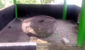 Untuk lebih jelasnya bisa melihat gambar di bawah ini. Sejarah Daerah Batu Malang 2 Jejak Masa Megalitikum Di Kota Batu