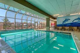 Louis chesterfield features flexible meeting and banquet space to accommodate a wide variety of groups. Drury Plaza Hotel St Louis Chesterfield Drury Hotels