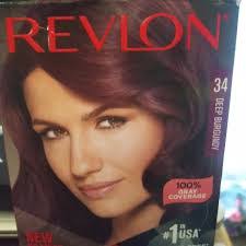 Marie Damen's Instagram, Twitter & Facebook