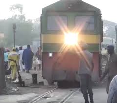 Résultat de recherche d'images pour "rail senegal"