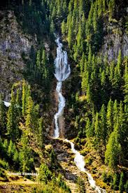 Cascada este situata pe versantul nordic al de unde cobori din telescaun ajungi in nici 20minute la baza . — vezi review +7 poze. Canionul Si Cascada Cailor Din Muntii Rodnei Maramures Romania Mama Stiri Administratie Publica Anunturi Joburi Turism Sport Lifestyle Divertisment