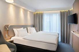 Caracalla spa is 0.9 mi (1.5 km) away. Thermenauszeit In Baden Baden 3 Tage Holiday Inn Express Baden Baden Baden Baden