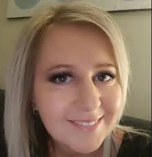 KYLIE HAY Natural Brow Specialist