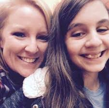 Karey Thompson's Instagram, Twitter & Facebook