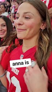 Anna Fett's Instagram, Twitter & Facebook