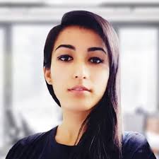 I'm thrilled to share that I've been accepted into the WHU Part-Time MBA  Class of 2027 and have also been selected as one of the scholars of the  ''Women in Business Scholarship''.