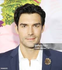 869 Peter Tran Stock Photos, High-Res Pictures, and Images