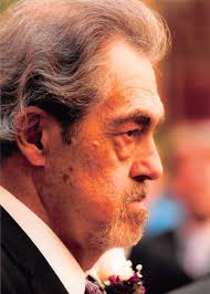 Robert Montesano's Instagram, Twitter & Facebook