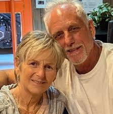 Who is a knowledgeable western saddle fitter for recommendations?