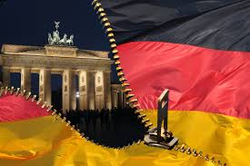 Es war der vierzigste jahrestag der oktoberrevolution. 30 Jahre Deutsche Einheit Wie Weit Sind Ost Und West Mit Der Wiedervereinigung Carlmarie Magazin
