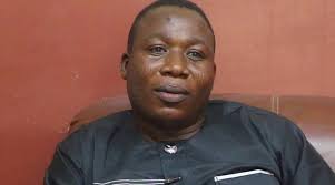 Sunday igboho dey address media pipo on im house wey burn down for ibadan. Gunmen Storm Sunday Igboho S House In Ibadan Insideoyo Com
