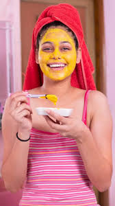 Are Poolankilangu (White Turmeric) And Kasturi Manjal (Wild Turmeric)  Supposed To Cause Some Mild Burning Sensation When Applied On The Face? -  Quora