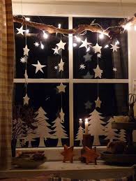 When the days are cloudy and the sky is dark and gray, you want at least to decorate your home with warm lights. Pin On Christmas
