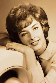 Rhonda Storer's Instagram, Twitter & Facebook