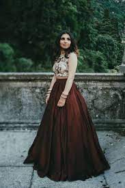 50 Modern Indian Wedding Dress And Wedding Gown Ideas Vis Wed Indian Wedding Dress Modern Indian Fashion Dresses Indian Wedding Dress