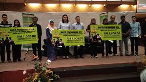 Dokumen hadiah masuk ipt selangor. Nik Nazmi On Twitter Pagi Tadi Rasmikan Majlis Penyerahan Dokumen Pinjaman Pelajaran Selangorgov Simbolik Penyerahan Cek Hadiah Ipt Http T Co 9ycclcj9j6