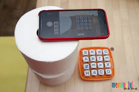 Fun Games To Play Over Zoom Or Facetime In 2020 Virtual Games For Kids Games To Play Fun Games