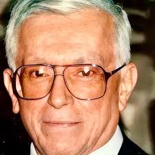 Adrian Trout (@AdrianTrout)