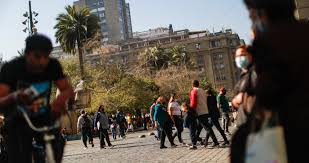 ¿qué se puede hacer en fase 4? Dos Comunas De La Rm Avanzan A Fase 4 De Apertura Toque De Queda Sigue Partiendo A Las 22 00 Nacional Biobiochile