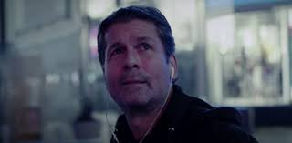 Distancia (Short) (USA, 2023)