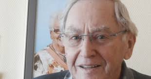 Trois questions À…