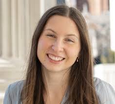 Laura Haight's Instagram, Twitter & Facebook