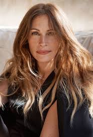 Julia is also well known for starring in the films pretty woman, erin. Natural Wonder Julia Roberts