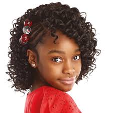 Modele de coiffure pour petite fille noire. Meches Crochet Outre X Pression Lil Looks Bounce Rod