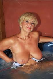 Marketingtracer seo dashboard, created for webmasters and agencies. Madames Nues Pics Deux Jolies Nudistes La Chatte Rasee Vive Les Femmes Nues Photo En String Sein Nu A La Plage Elleselache
