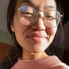 Sade Knox's Instagram, Twitter & Facebook