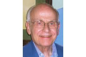 Robert Taber Obituary (1928