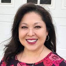 Aimee Manis's Instagram, Twitter & Facebook