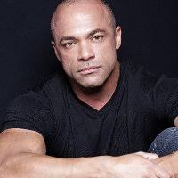 RONNY CAMACHO (@rydr4lyf)