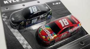 Nascar authentics 2019 1/87 #98 chase briscoe nutri chomps/ford 2 car set wave 5. Nascar Diecast Fans Tren Twitter Wave 3 1 87 Nascar Authentics 1 3 Kyle Busch Skittles And Ik9 Alex Bowman Valvoline And William Byron Liberty University Martin Truex Jr Sirius Xm And Jeffery Earnhardt