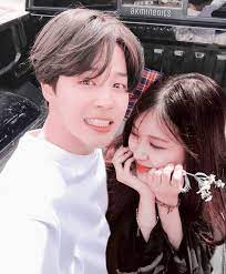 This kpop member stands 173cm tall and weighs about 60kg. 92 Rose X Jimin Ideas Jimin Blackpink And Bts Kpop Couples