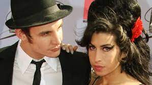 Has been added to your cart. Amy Winehouse Drogentod Ex Freund Blake Fielder Civil Sieht Keine Schuld Bei Sich