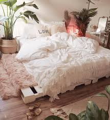 | a few pallets and some mason jars, and you've got yourself some pretty charming wall decor. Diy Pallet Bed Ideas For The Modern Home