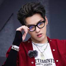 I don't think i can keep you in my korean board. Kris Wu Yifan Home Facebook