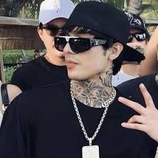 Abril Cano estrella (abrilcanoe)